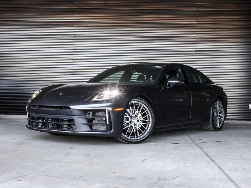 2026 Porsche Panamera