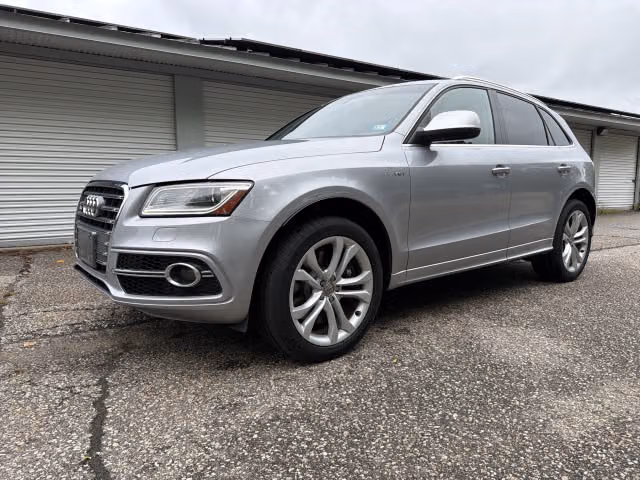 Used 2015 Audi SQ5 Prestige with VIN WA1VGAFP4FA010541 for sale in Stratham, NH