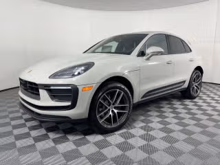 2026 Porsche Macan's photo