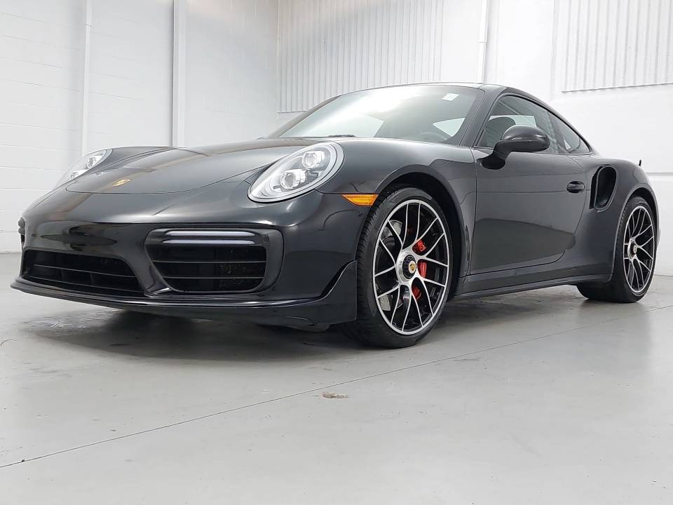 2019 Porsche 911 Turbo