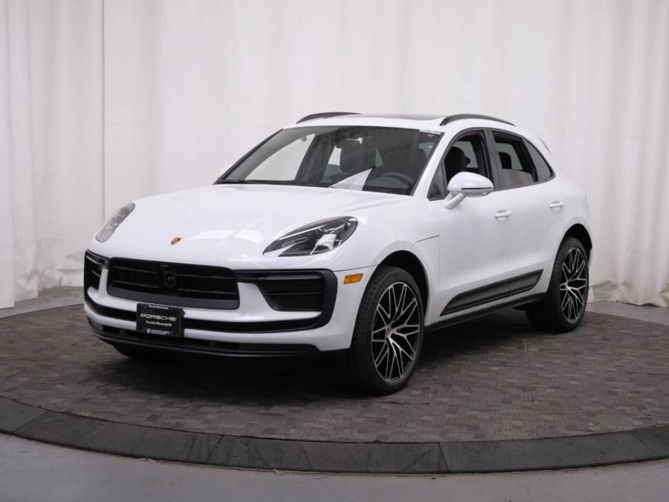 2026 Porsche Macan