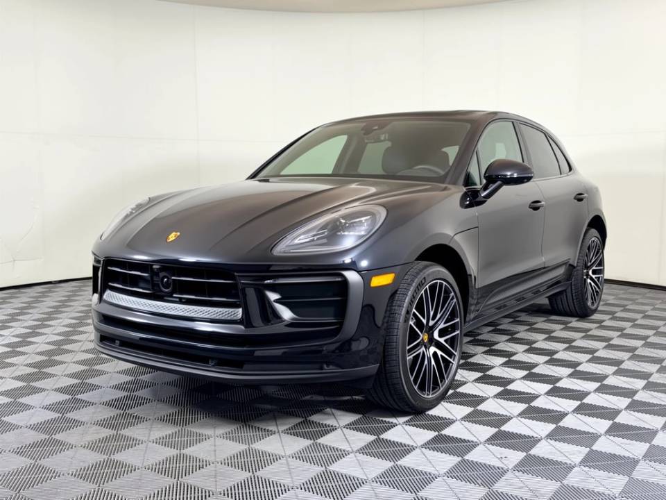 2026 Porsche Macan