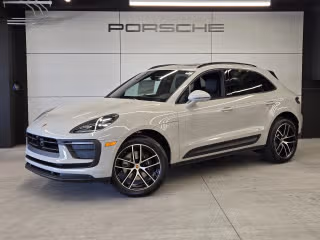 2025 Porsche Macan's photo