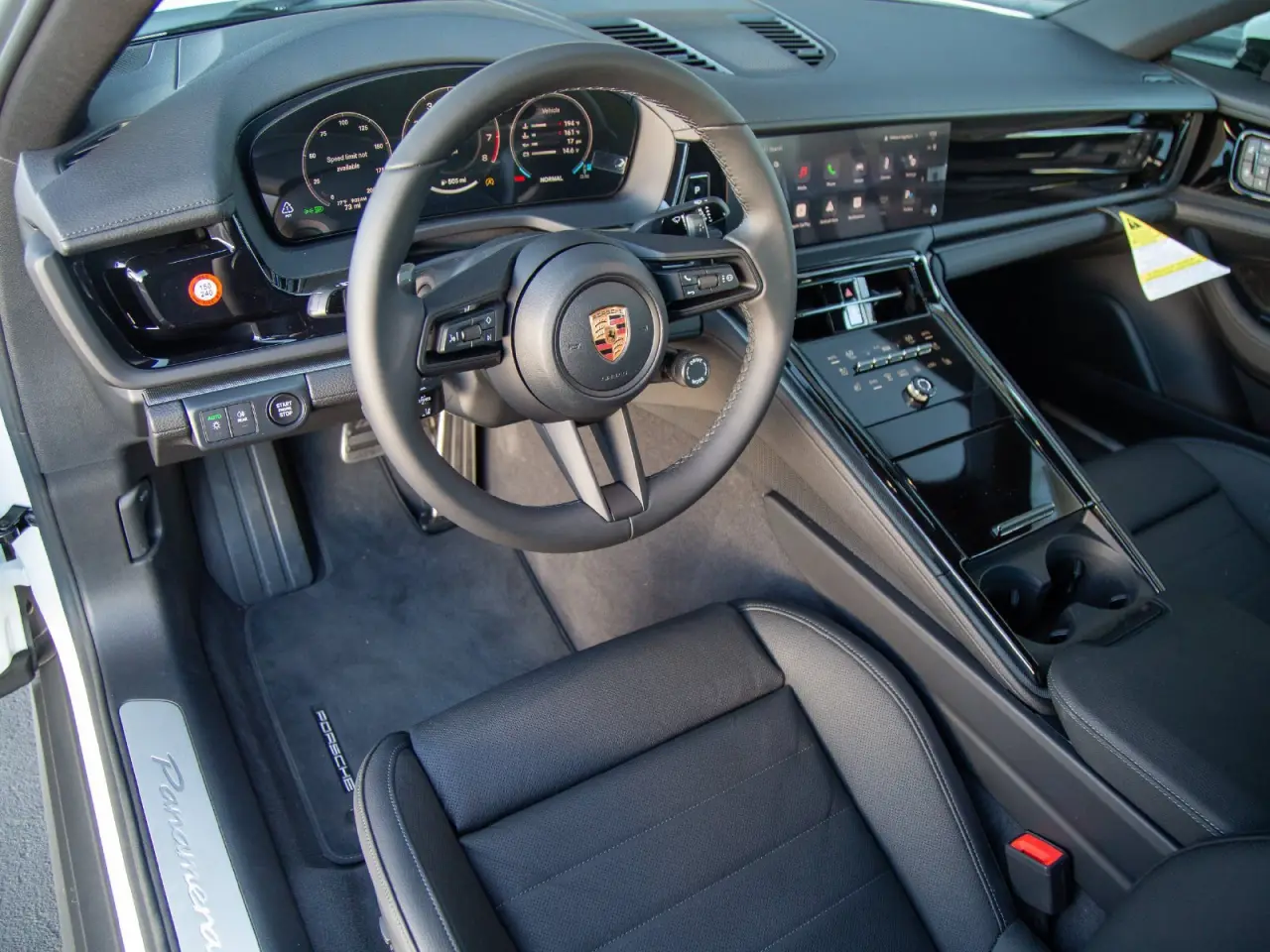 2026 Porsche Panamera Base - Photo 32