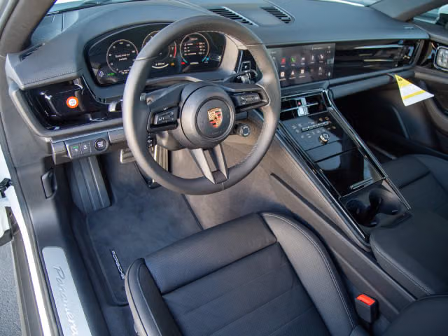 2026 Porsche Panamera Base - Photo 26