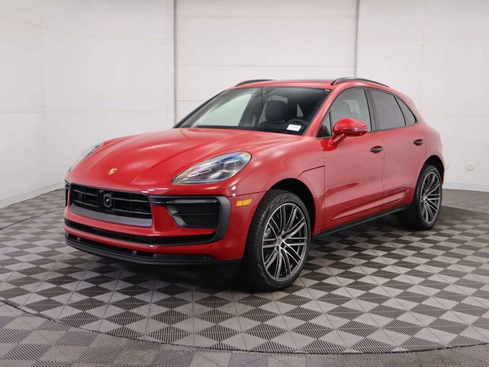 2025 Porsche Macan