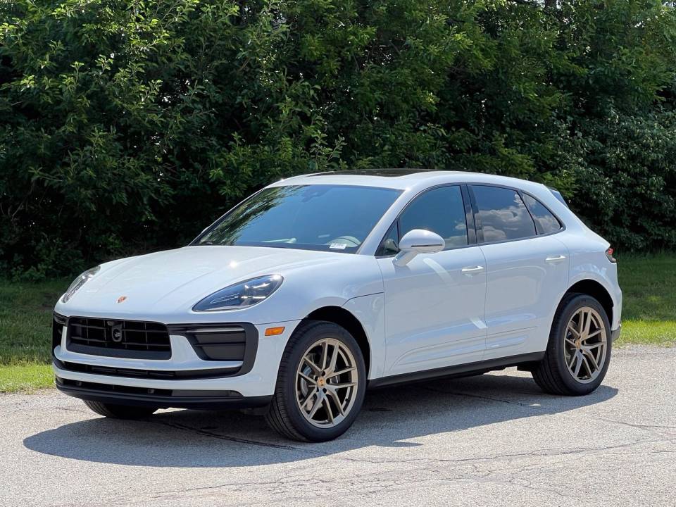 2026 Porsche Macan T