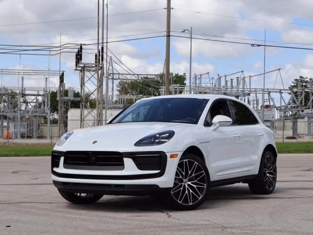 Used 2026 Porsche Macan T with VIN WP1AA2A52TLB10525 for sale in Kansas City