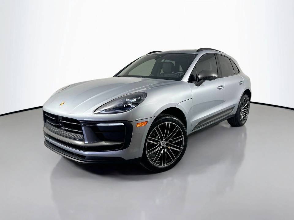 2026 Porsche Macan T