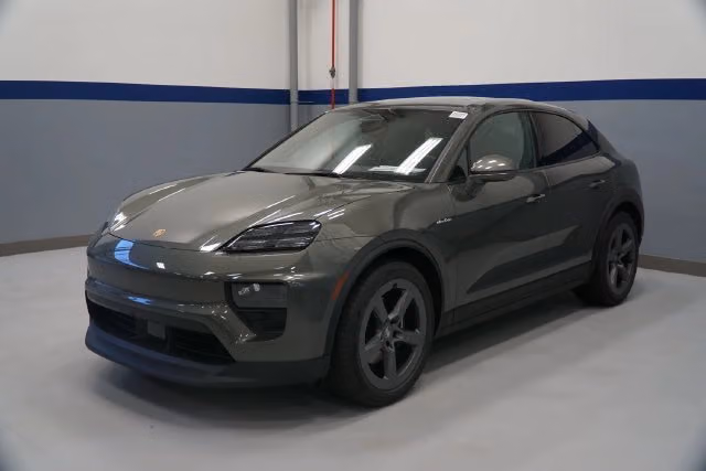 Used 2026 Porsche Macan Base with VIN WP1AA2XAXTL001280 for sale in White Plains, NY