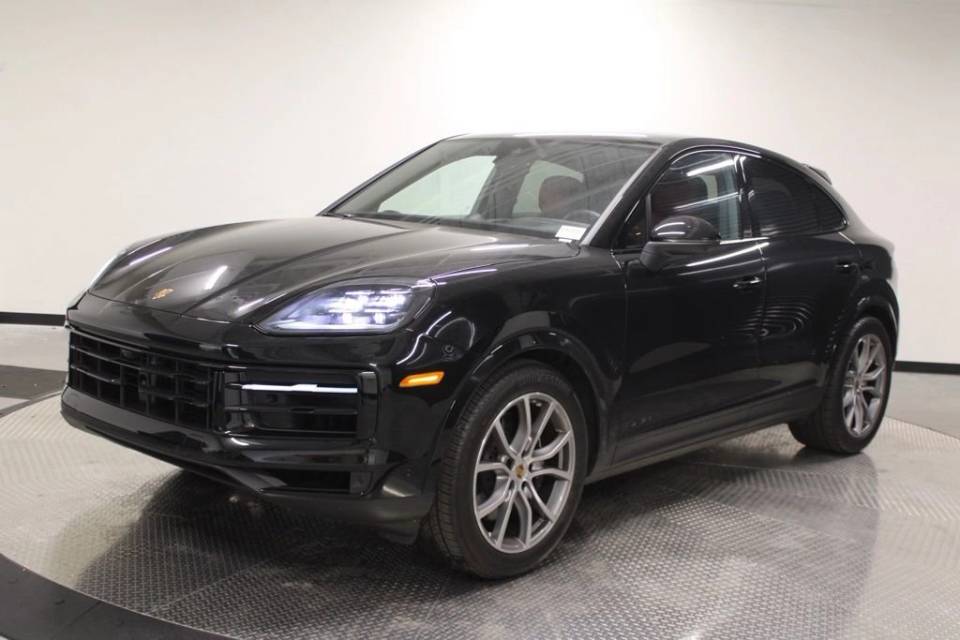 2025 Porsche Cayenne Coup Base