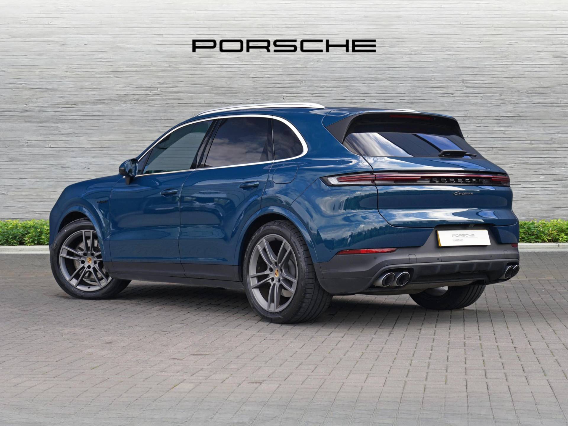 Cayenne E-Hybrid, photo 2 of 52
