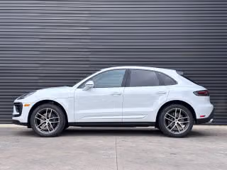 2026 Porsche Macan Base - Photo 9