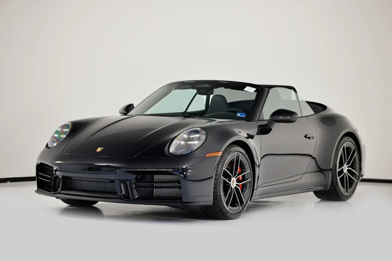2026 Porsche 911 Carrera 4S image 1