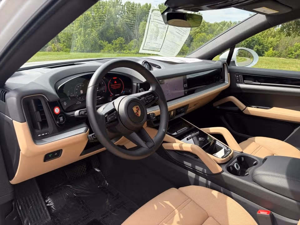 2025 Porsche Cayenne Coup Base - Photo 28