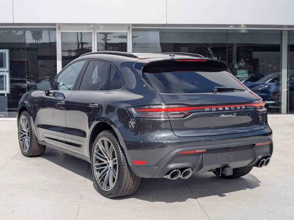 2025 Porsche Macan S - Photo 19