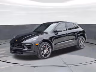 2023 Porsche Macan S's photo