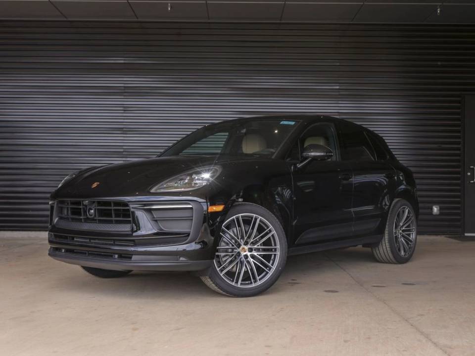 2026 Porsche Macan