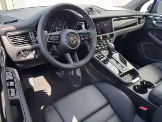 2025 Porsche Macan Base - Photo 29