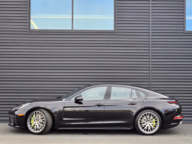 2026 Porsche Panamera 4 E-Hybrid - Photo 18