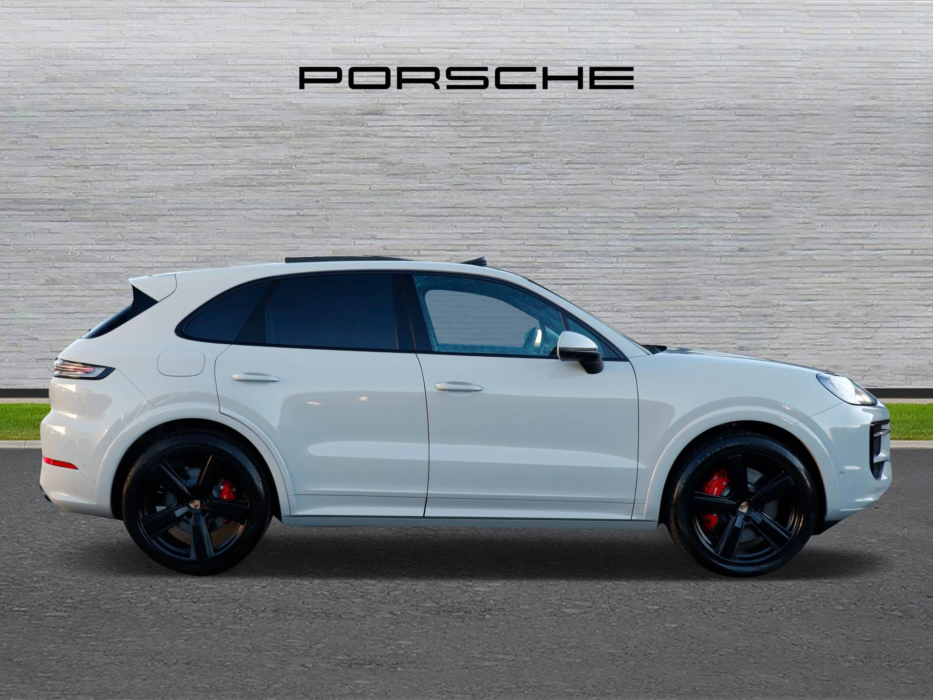 Cayenne S, photo 2 of 39