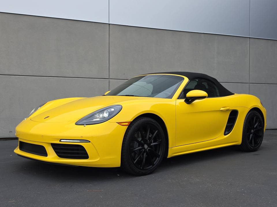 2025 Porsche 718