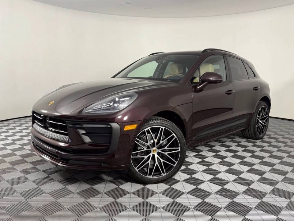 2026 Porsche Macan