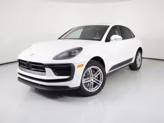 2026 Porsche Macan's photo