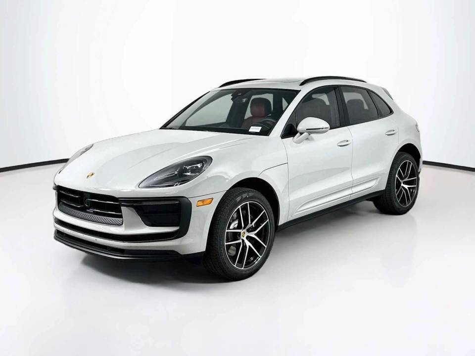 2026 Porsche Macan