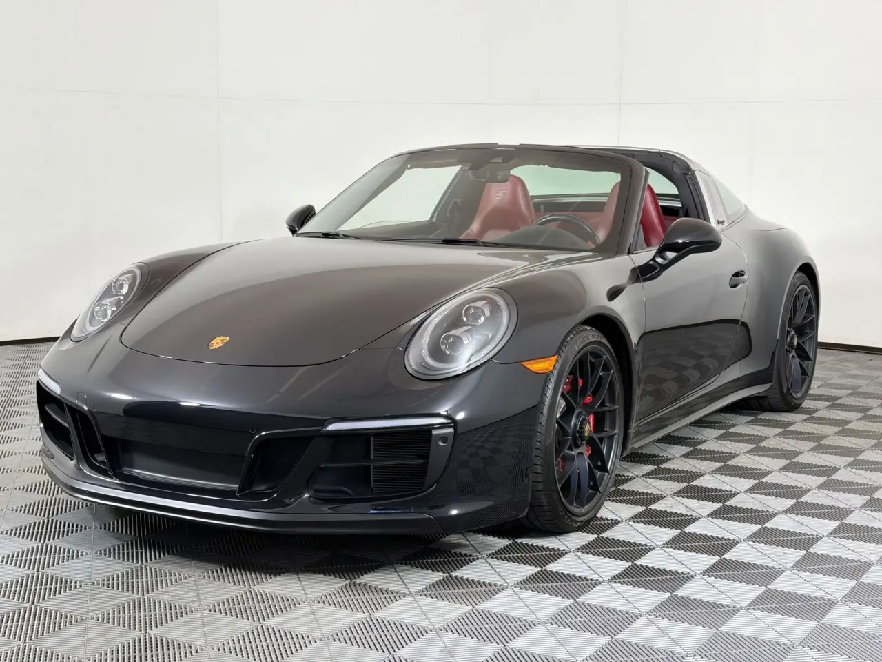 2019 Porsche 911 Targa 4 GTS (991 II)
