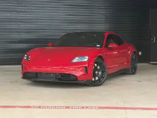 2025 Porsche Taycan GTS