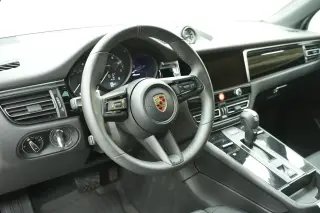 2026 Porsche Macan Base - Photo 29