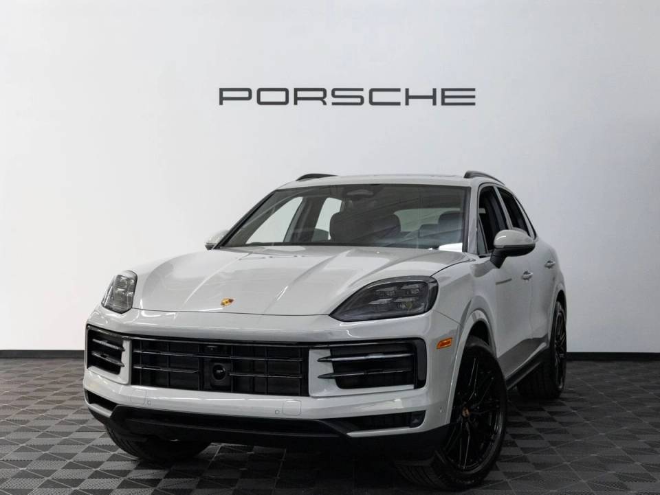 2026 Porsche Cayenne Base