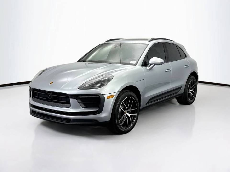 2026 Porsche Macan