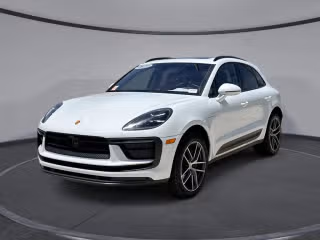2023 Porsche Macan T's photo