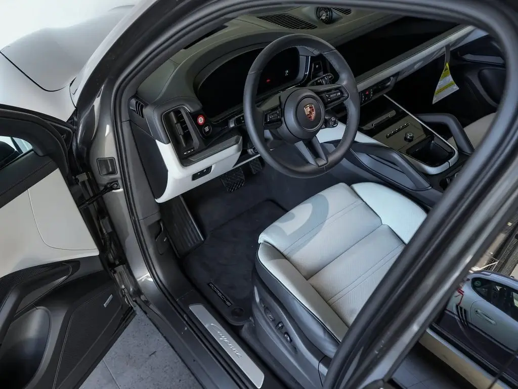 Photo 32