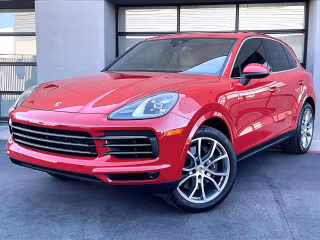 2023 Porsche Cayenne Platinum Edition's photo