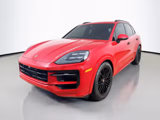 2026 Porsche Cayenne GTS's photo
