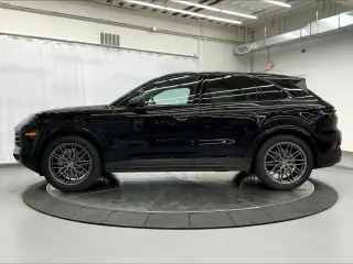 2026 Porsche Cayenne E-Hybrid - Photo 13