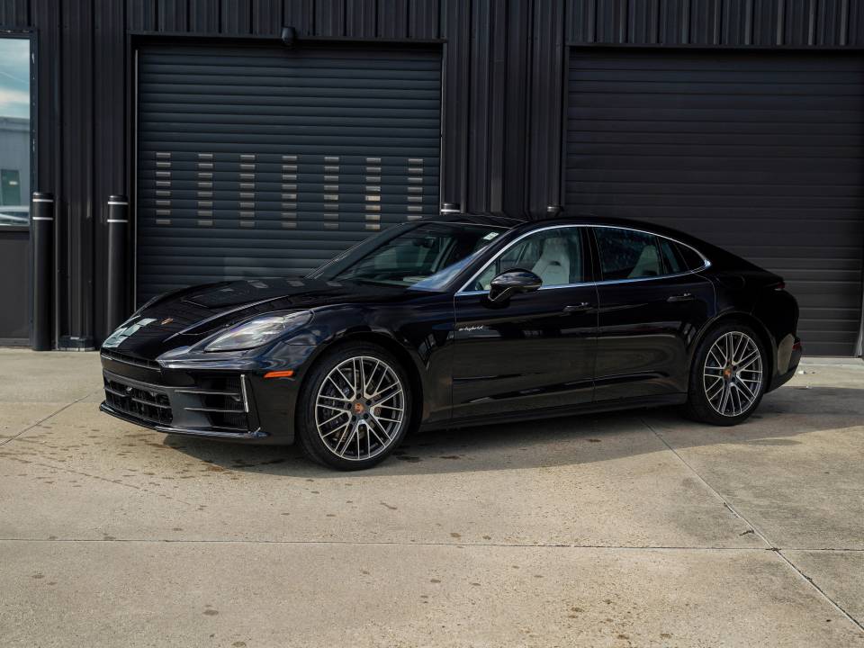 2026 Porsche Panamera