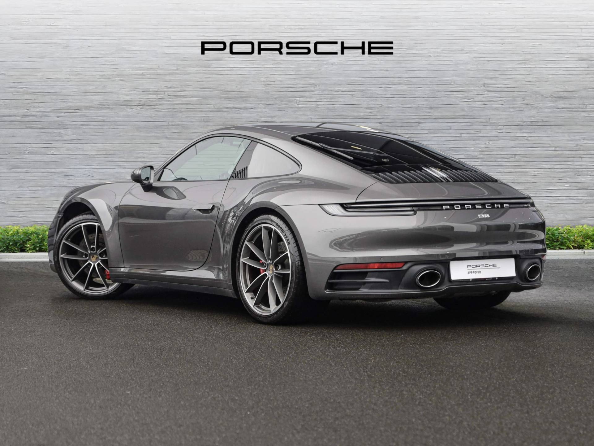 911 Carrera S, photo 2 of 33
