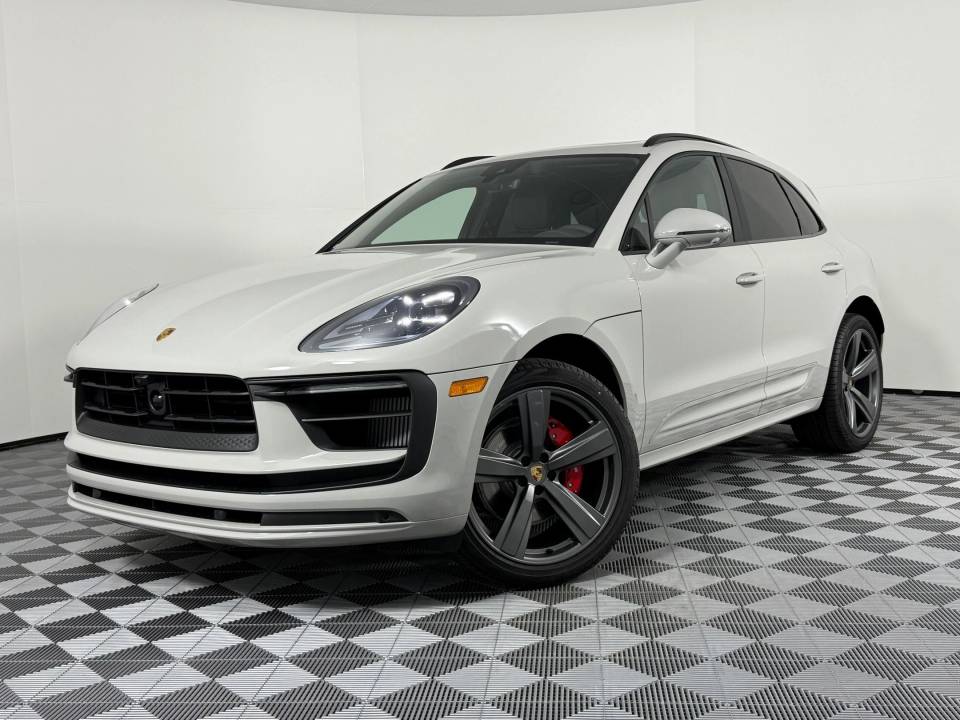 2026 Porsche Macan S