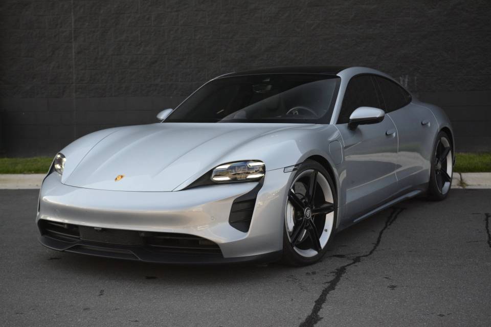 2022 Porsche Taycan S