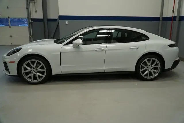 2026 Porsche Panamera Base - Photo 14