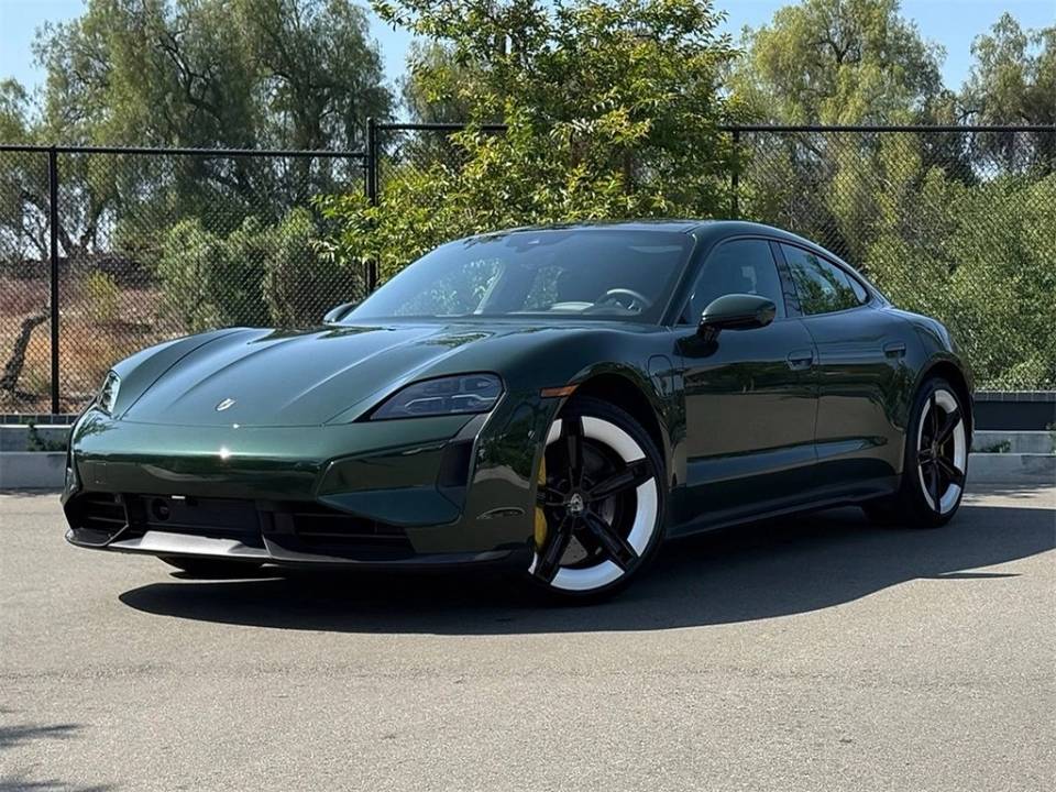 2025 Porsche Taycan Turbo S
