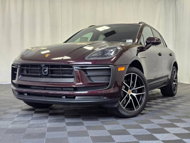 2025 Porsche Macan