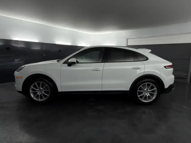 2026 Porsche Cayenne Coupe Base - Photo 14
