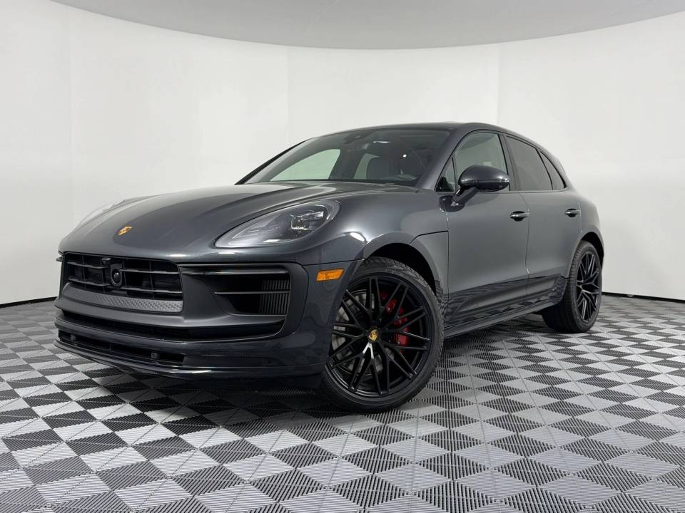 2026 Porsche Macan GTS