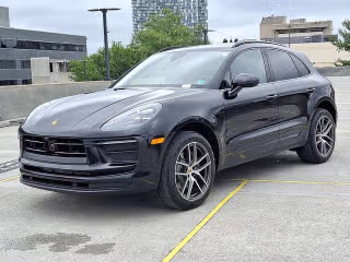 2025 Porsche Macan