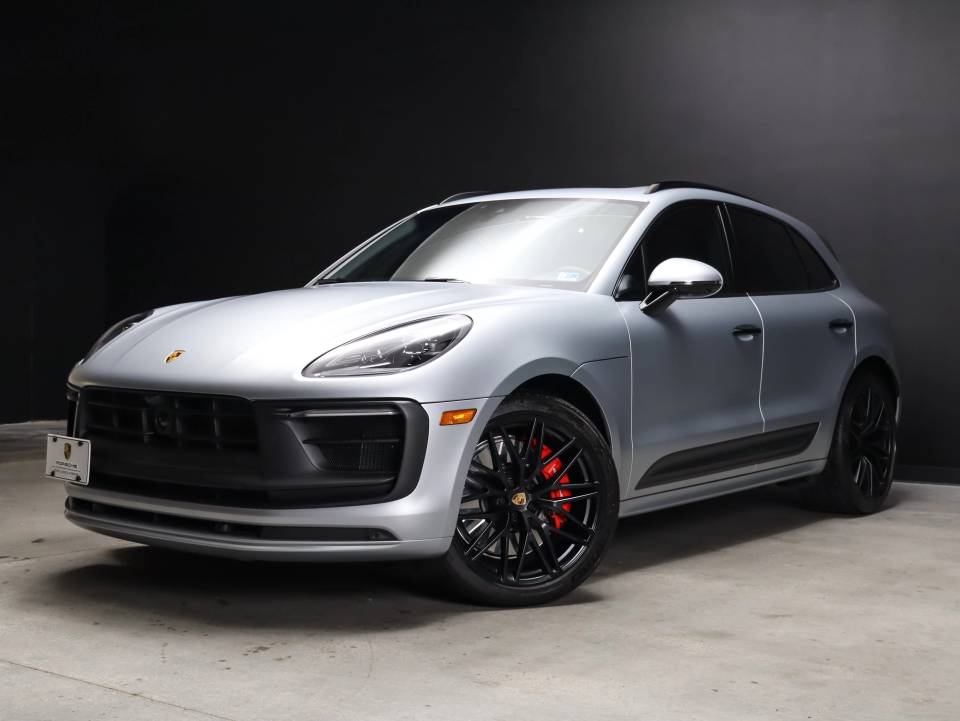 2025 Porsche Macan GTS